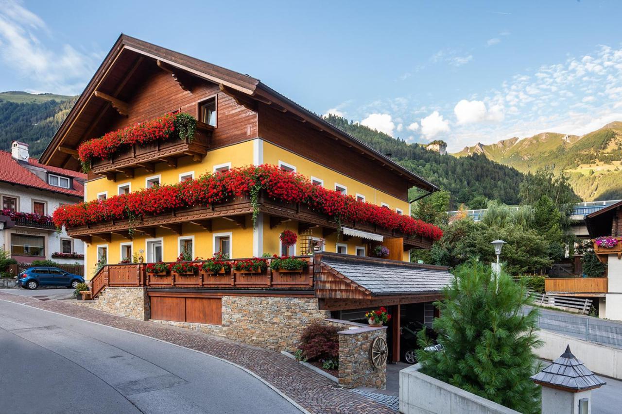 Haus Rainer Lägenhet Matrei in Osttirol Exteriör bild
