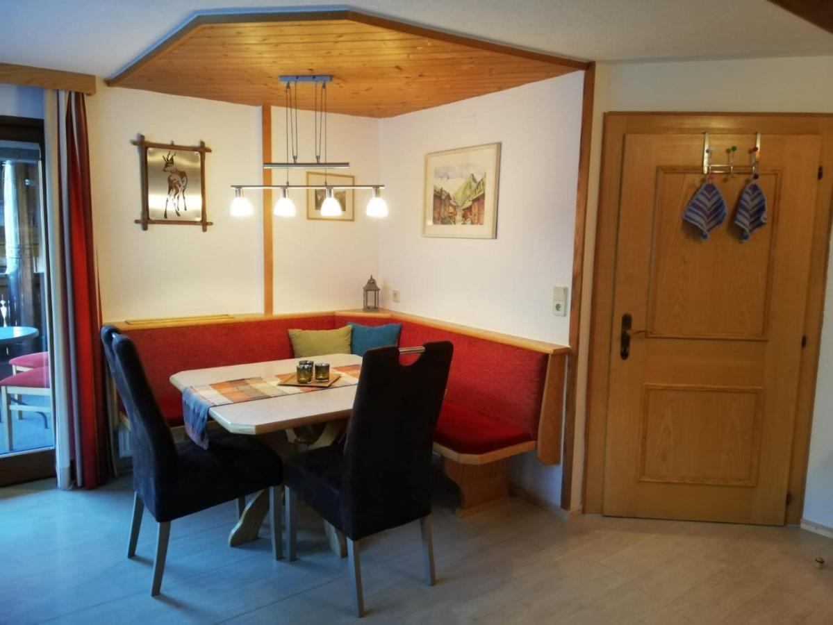 Haus Rainer Lägenhet Matrei in Osttirol Exteriör bild